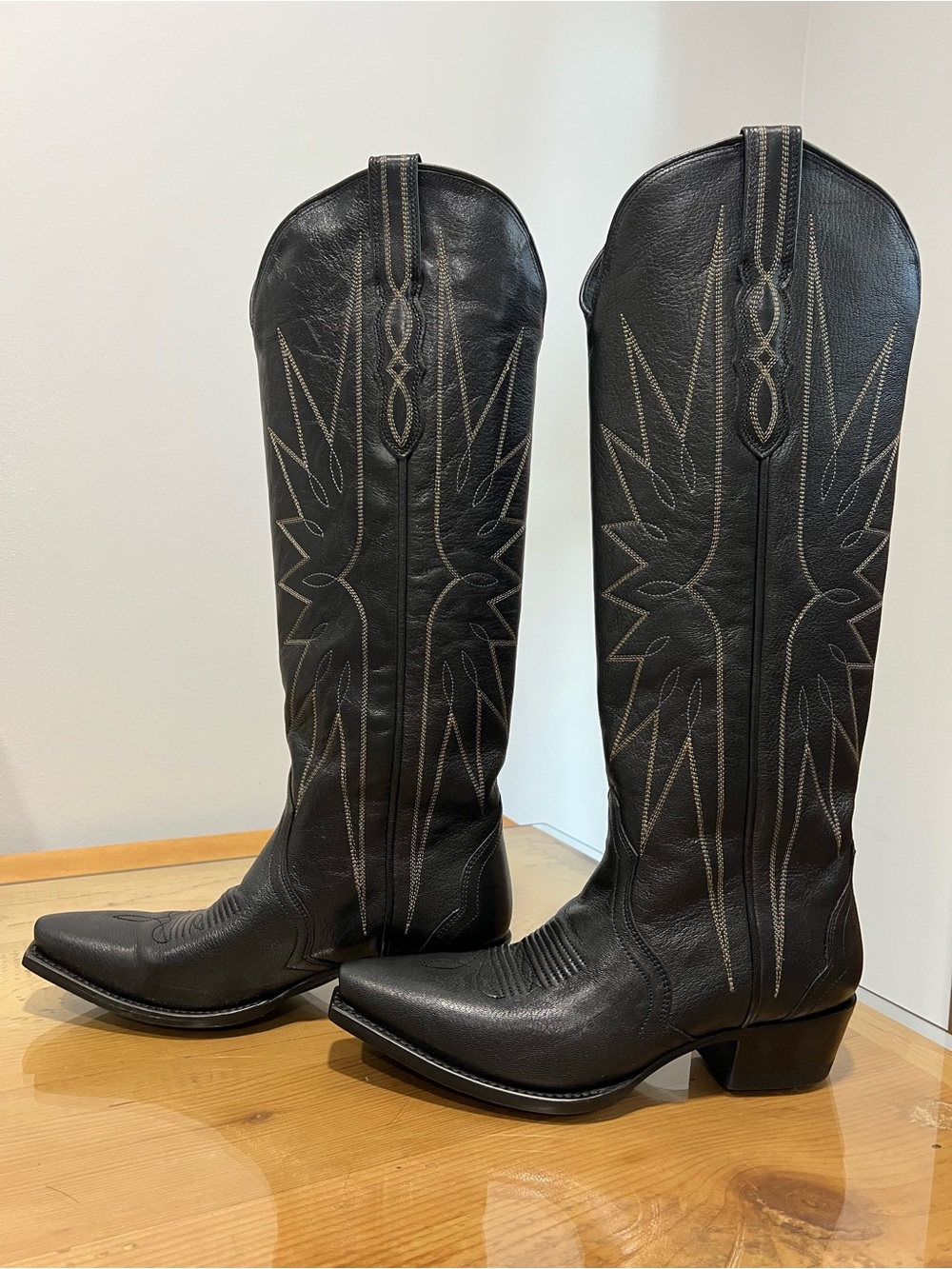 Tecovas Loretta midnight Western Embroidered Boots Black US 8